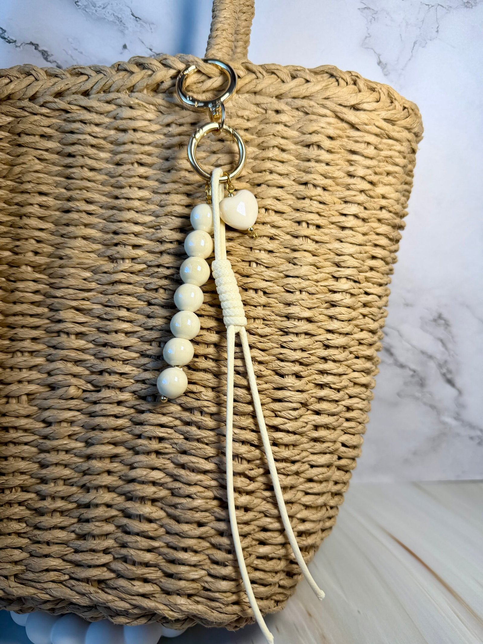 pakabukas "tigras" pakabukas "tigras"