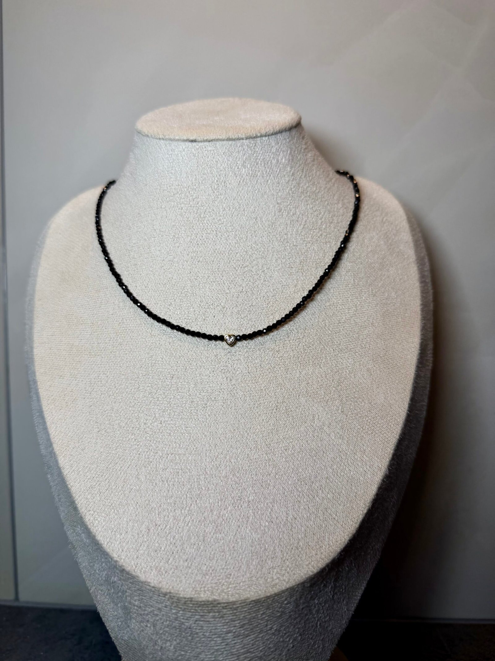 vėrinys "sniegas" vėrinys "sniegas"