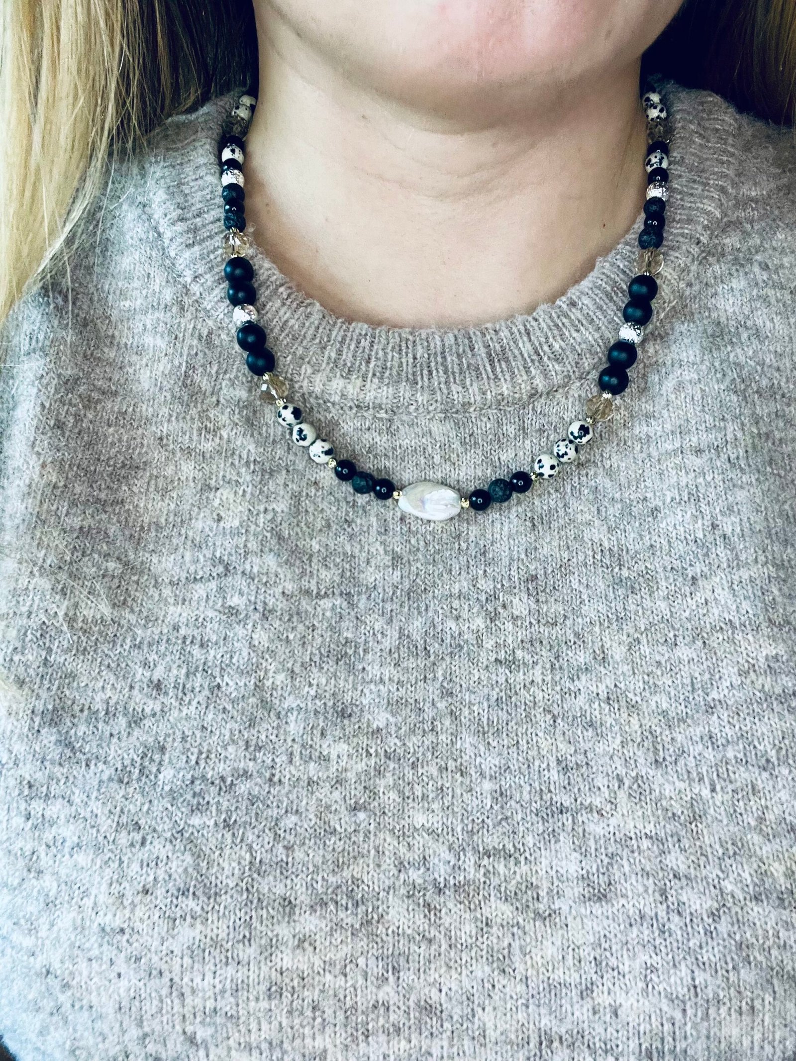 vėrinys "Švytėjimas" vėrinys "Švytėjimas"